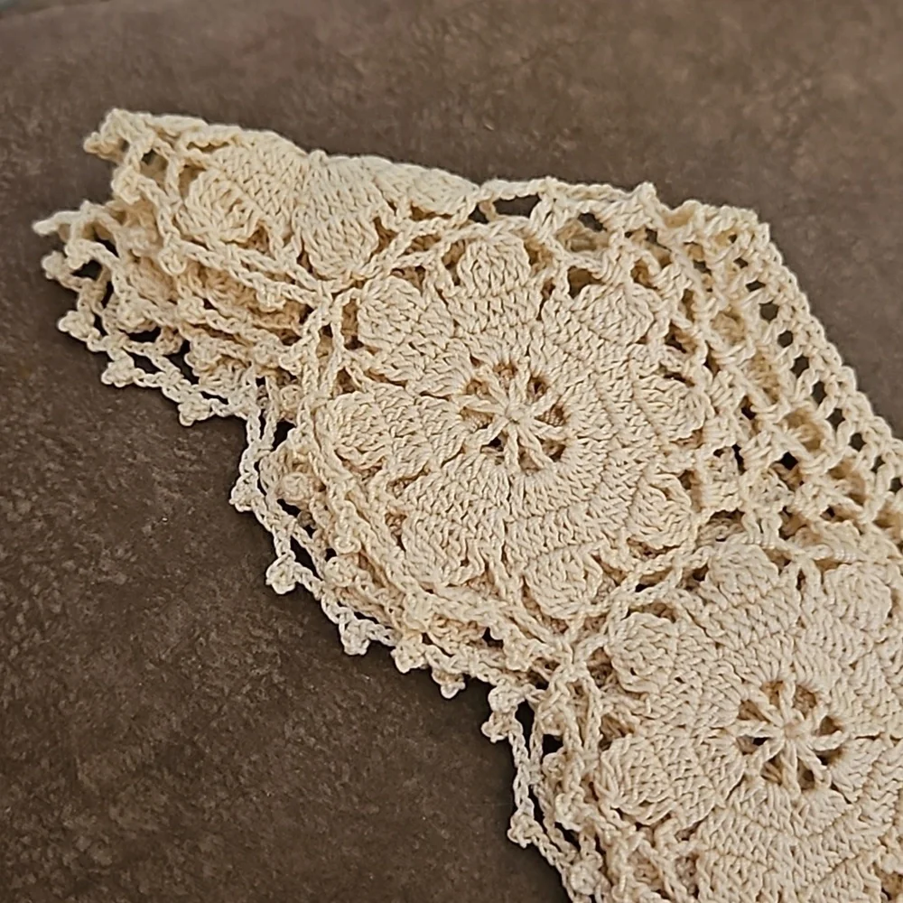 VTG HANDMADE Ivory Crochet Lace Detachable Victorian Colonial Faux Collar